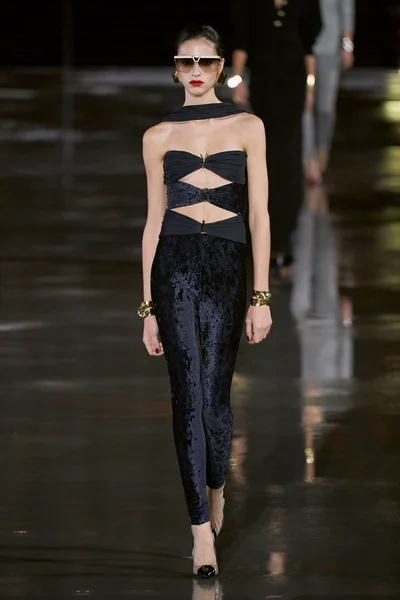 Look 2